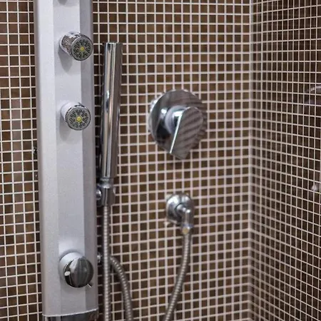 The Palace And Санто-Стефано-ди-Камастра