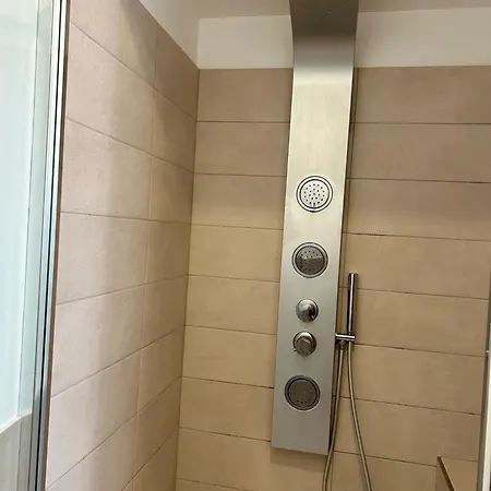 The Palace And Отель типа 