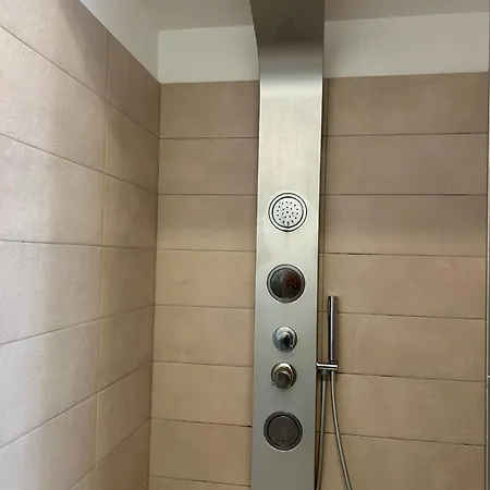 The Palace And Отель типа 